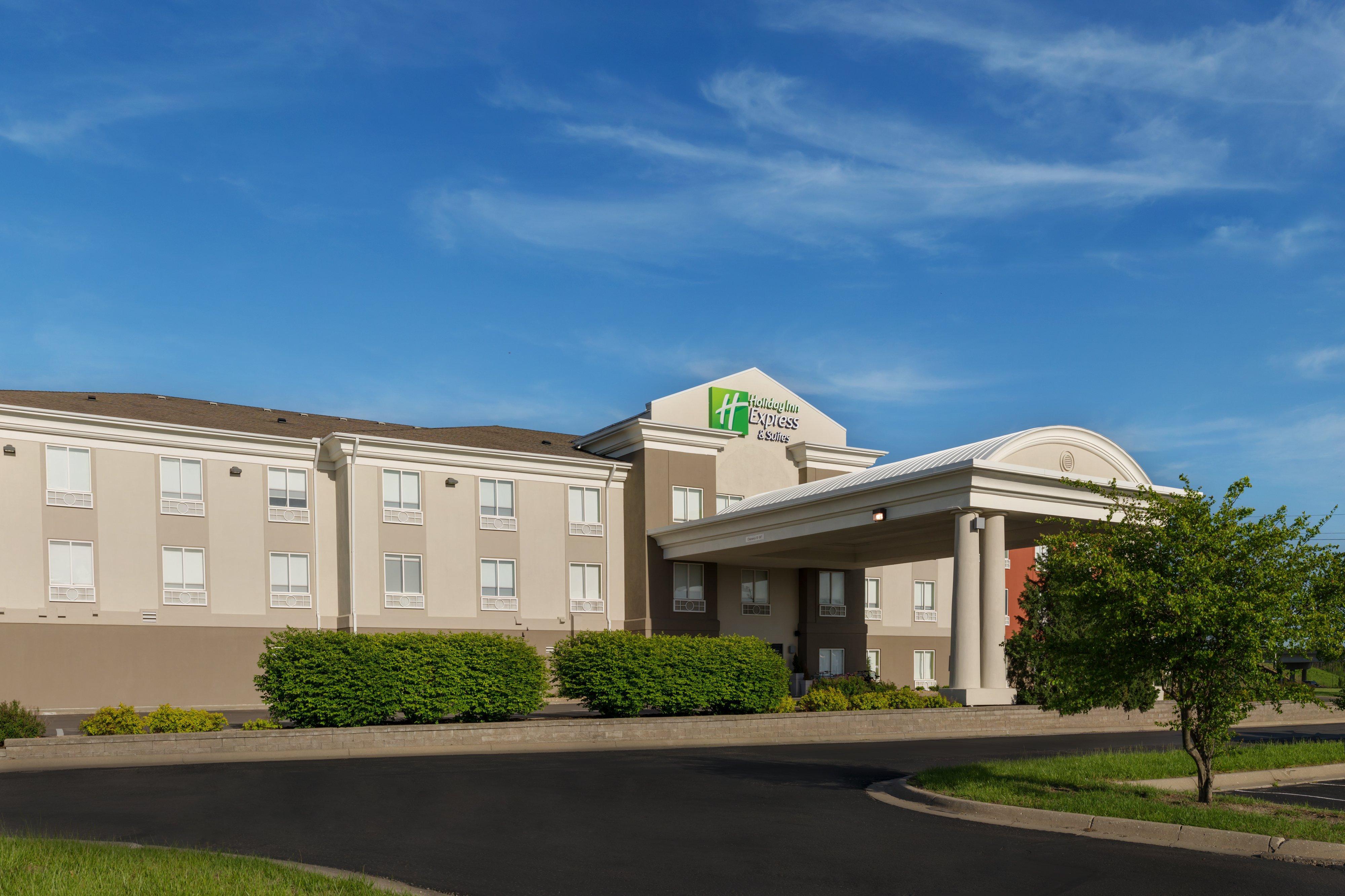 Holiday Inn Express Lawrence By Ihg Екстер'єр фото